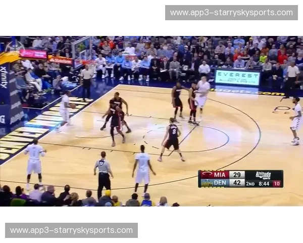 掘金高位策应体系无解 约基奇助攻数领跑中锋位置